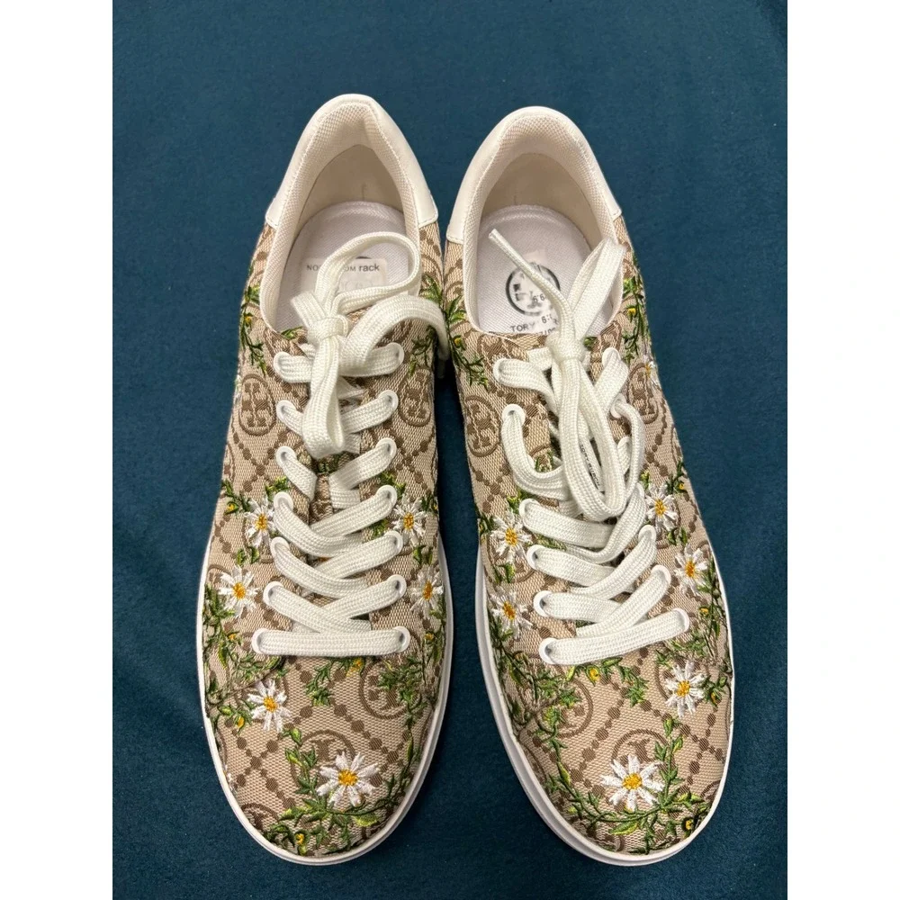 Tory Burch Howell Court T Monogram Daisy Embroidered Sneakers Beige Brown Size 9